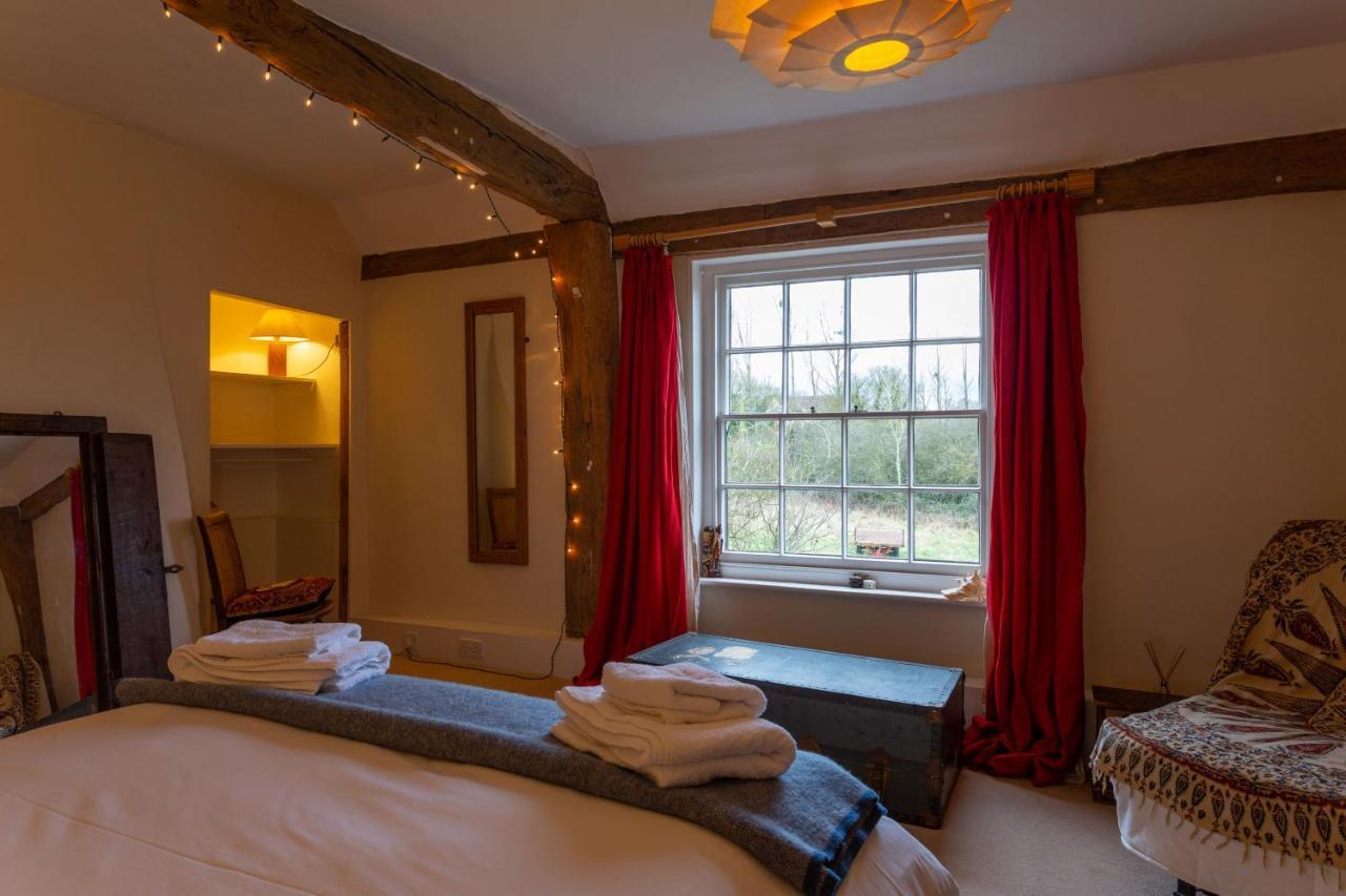Pounce Hall -Stunning Historic Home In Rural Essex แซฟฟรอนวอลเดน ภายนอก รูปภาพ